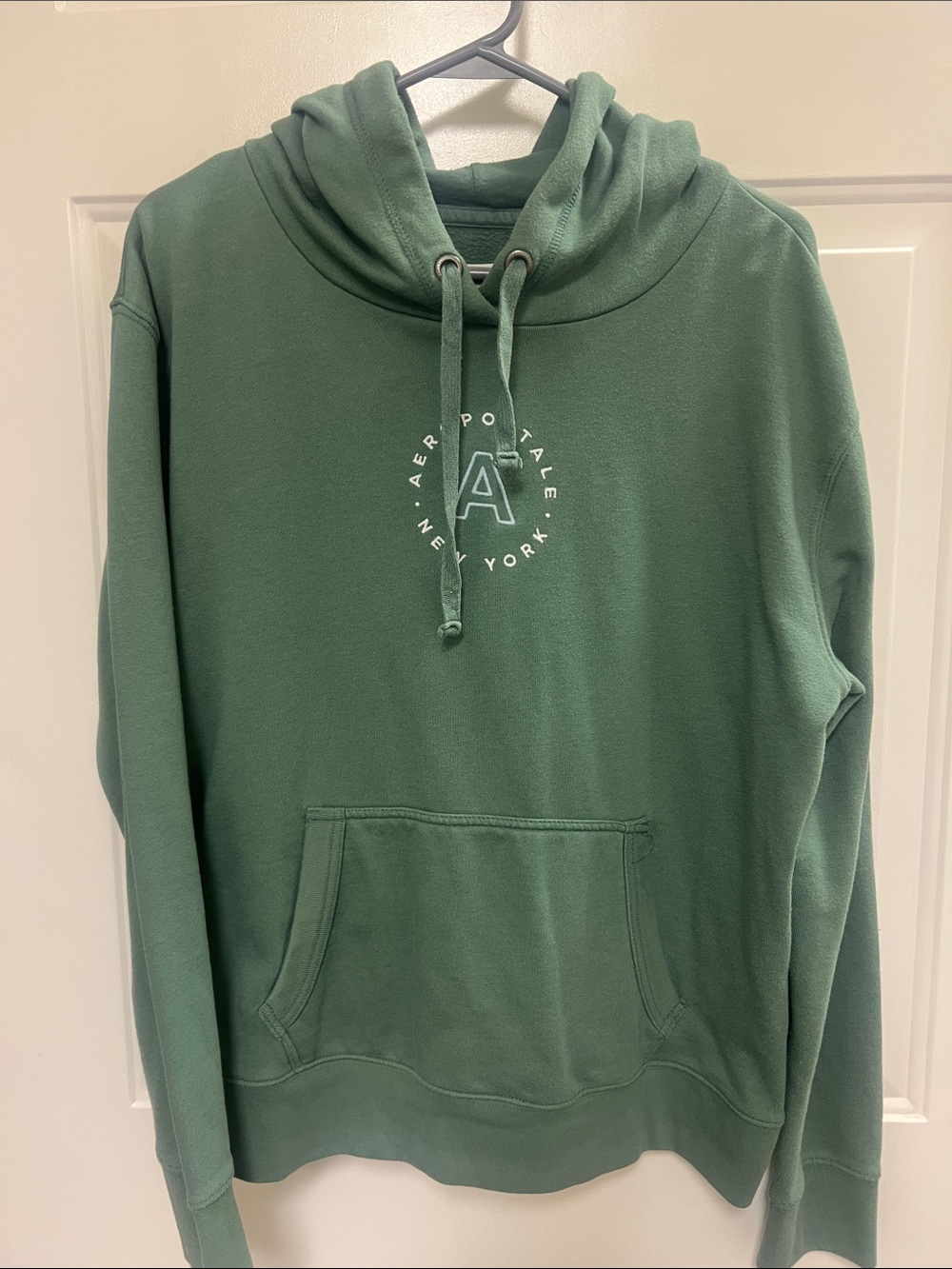 Aeropostale women’s Forest Green Crewneck Pullover Hoodie